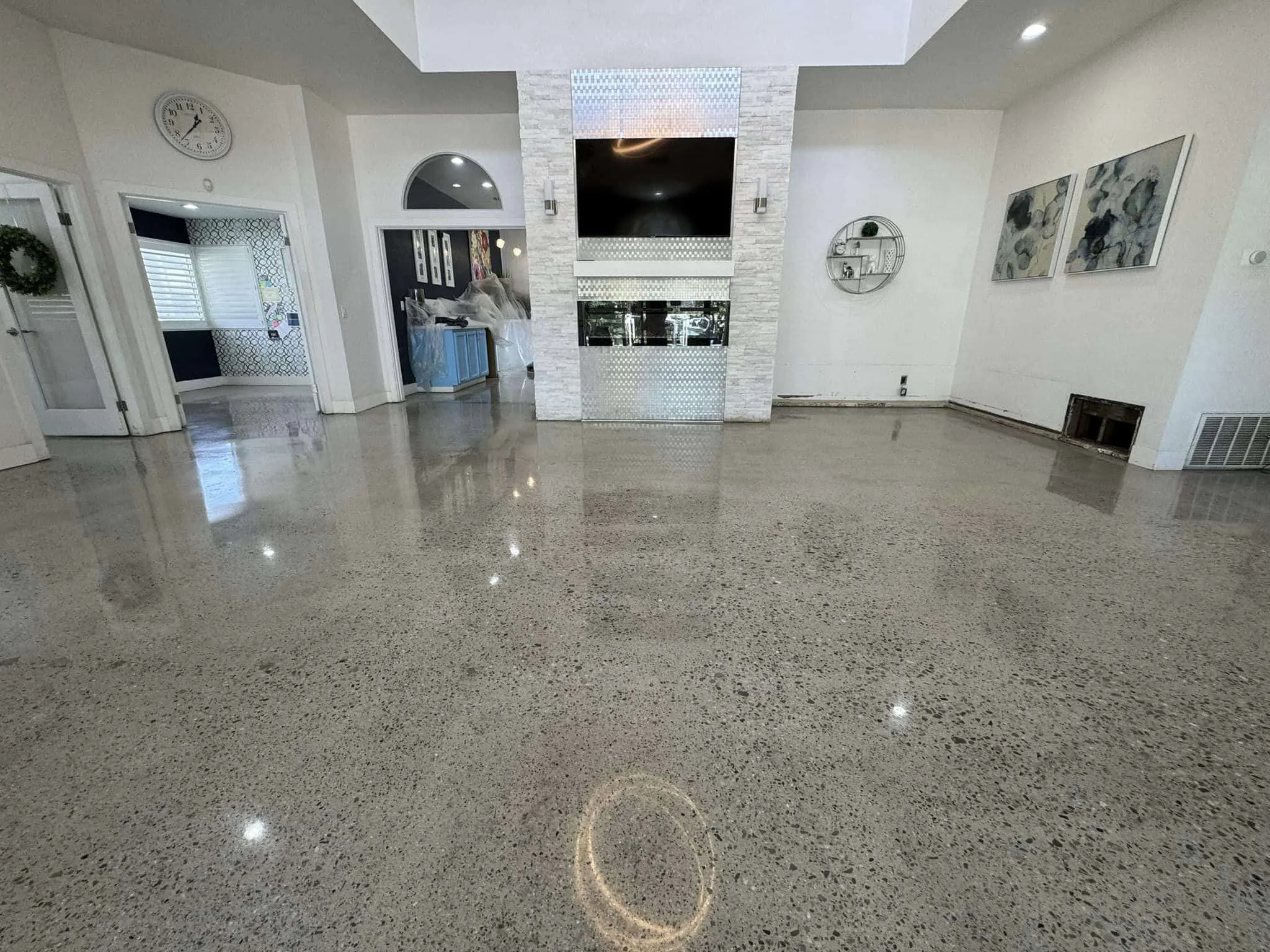 polyaspartic floor coating